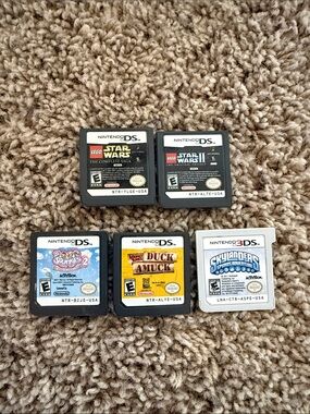 Nintendo DS/3DS Game Cartridges - Multiple Titles - Black/White